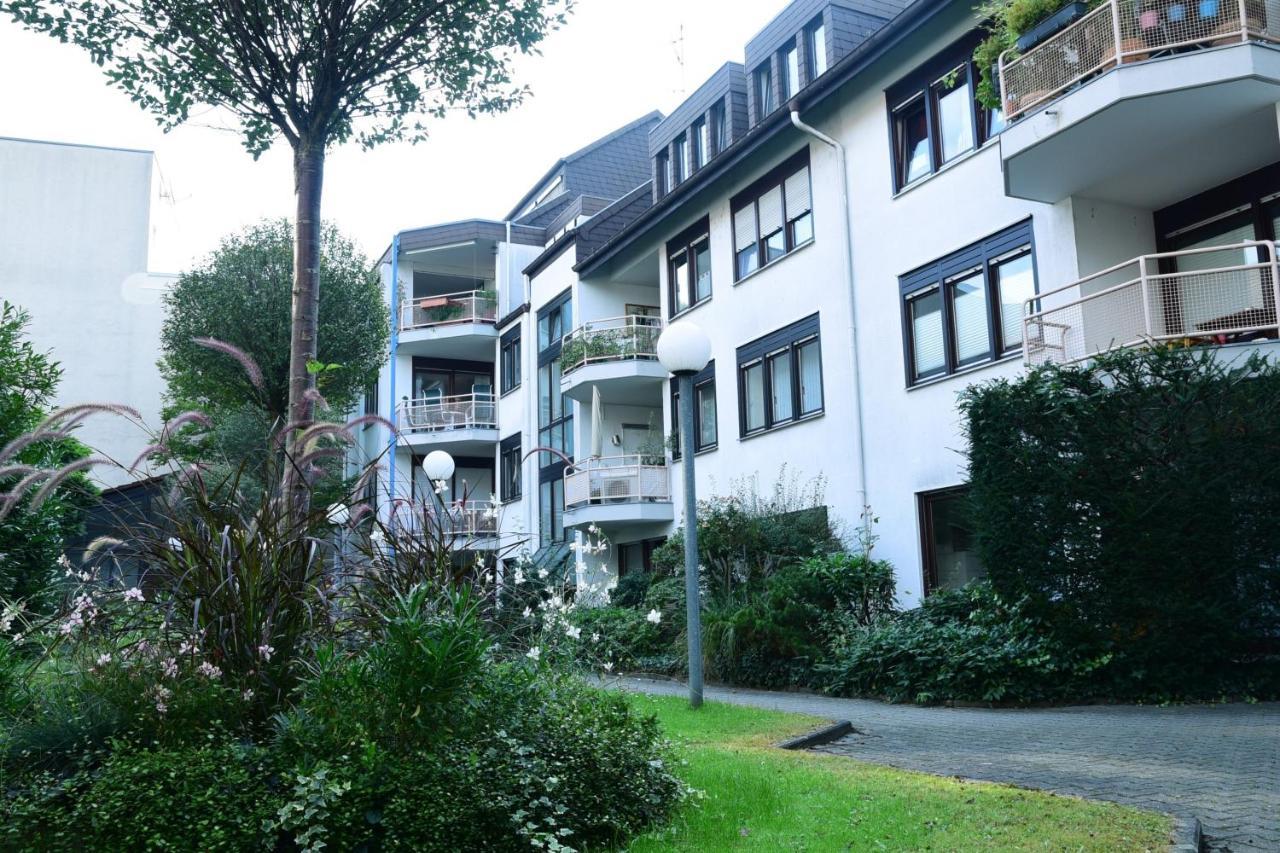 Apartment Seeger Living